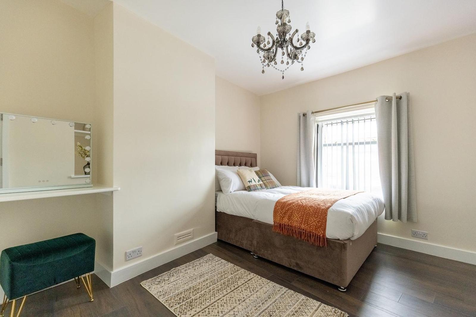 Central Buxton - Modern Cottage - Peak District Экстерьер фото